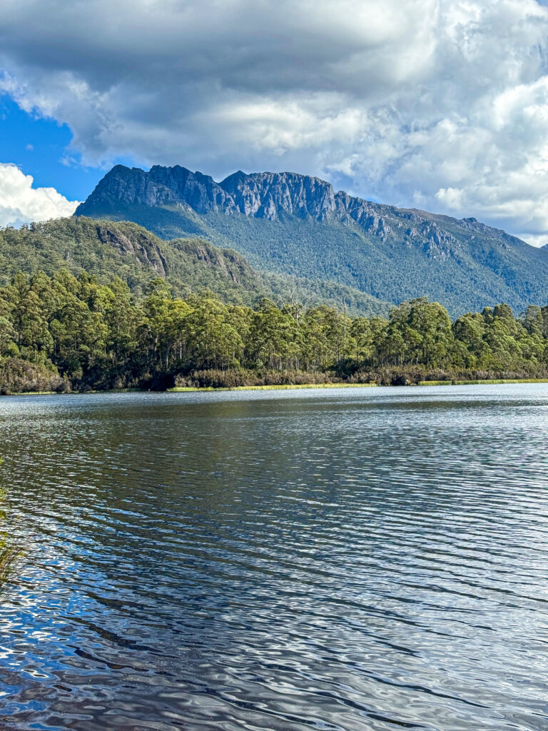 lake roseberry 